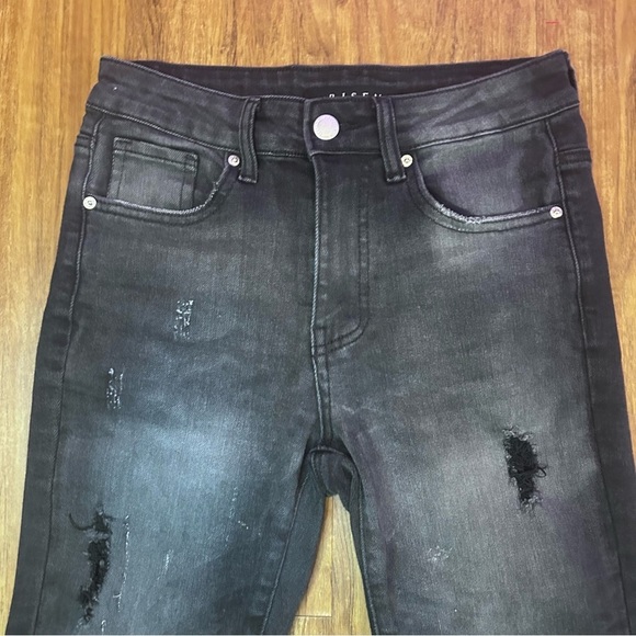 Distressed Black Flare Jeans RISEN 26 3 great condition - Picture 2 of 7